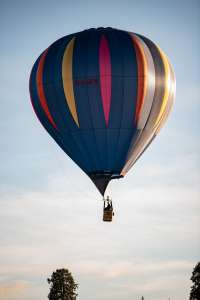 G-CGFN hot air balloon, a Cameron C-60, seen at Horningsham, Wiltshire, United Kingdom on 11 September 2026. Photograph by Dave