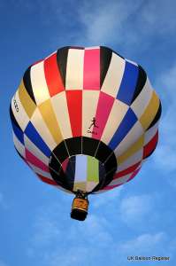 G-CHNO hot air balloon, a Cameron C-60. Photograph by Richard Bowater