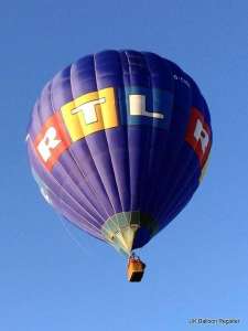 G-CIBA hot air balloon, a Cameron N-145. Photograph by Paul Dopson