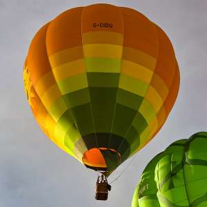 Sun hot air balloon G-CIDU, a Balony Kubicek SPOL. S R.O. BB22E, seen at Arrow, Warwickshire, United Kingdom on 30 May 2026. Photograph by Dave