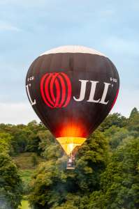 Jll hot air balloon G-CIGI, a Lindstrand HOT AIR Balloons LBL 77A, seen at Leigh Woods, North Somerset, United Kingdom on 9 August 2015. Photograph by Dave