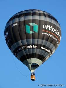 G-CIKZ hot air balloon, a Cameron Z-90. Photograph by Kevin Boon
