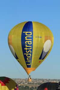 G-CIWK hot air balloon, a Lindstrand Technologies LTL Series 1-105. Photograph by Alan Head