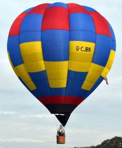 G-CJBN hot air balloon, a Newman BJ Sackville BM-65. Photograph by Ian Grove