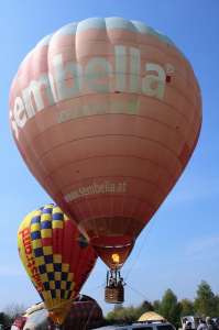 G-CJDO hot air balloon, a Cameron Z-120. Photograph by G Bann