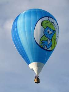 G-CJES hot air balloon, a Cameron TR-77. Photograph by Kevin Boon