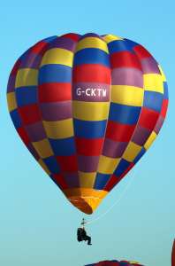 G-CKTW hot air balloon, a Cameron O-31, added to the archive 7 September 2026. Photograph by G Bann