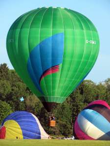 G-CKWJ hot air balloon, a Lindstrand Balloons LBL 77A, added to the archive 7 September 2026. Photograph by G Bann