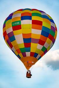 G-CKXE hot air balloon, a Cameron SPORT-90. Photograph by Dave