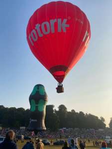 G-CLBD hot air balloon, a Cameron Z-120, added to the archive 15 September 2026. Photograph by R0nN1e