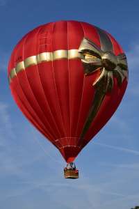 G-CLGV hot air balloon, a Cameron Z-160. Photograph by Christoff Deyaert