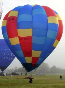 G-CLPW hot air balloon, a Cameron O-31. Photograph by Bob Garnett