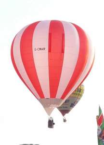 G-CMAR hot air balloon, added to the archive 27 August 2026. Photograph by Trev Read