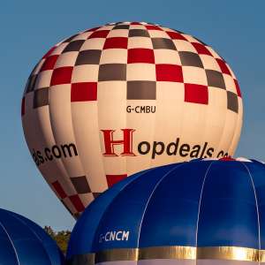 Hopdeals hot air balloon G-CMBU, a Cameron Z-90, seen at Leigh Woods, North Somerset, United Kingdom on 7 August 2026. Photograph by Dave