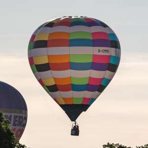 G-CMMS hot air balloon, a Kubicek Factory S.R.O. BB22E, seen at Arrow, Warwickshire, United Kingdom on 30 May 2026. Photograph by Dave