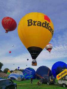 G-CMND hot air balloon, added to the archive 27 August 2026. Photograph by Bob Garnett
