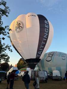 G-CMSB hot air balloon, a Cameron O-90, added to the archive 15 September 2026. Photograph by jack101