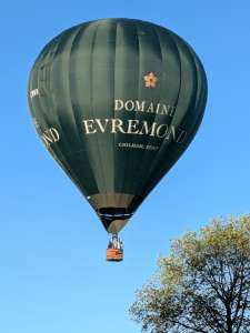 G-CMVI hot air balloon, a Cameron Z-90, added to the archive 25 September 2026. Photograph by Slitherthesnake