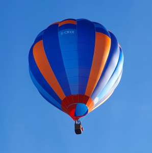 G-CMXR hot air balloon, a Cameron SPORT-80, added to the archive 22 September 2026. Photograph by George_Madd