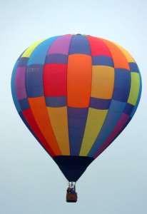 G-CMYX hot air balloon, added to the archive 27 August 2026. Photograph by Bob Garnett