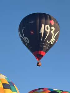 G-CNCD hot air balloon, a Cameron Z-105, added to the archive 15 September 2026. Photograph by markneal