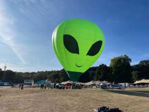 Alien hot air balloon G-CNDA, a Kubicek Factory S.R.O. BB22E, added to the archive 12 September 2026. Photograph by Cera168_