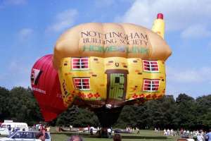 G-COTT hot air balloon, a Cameron HOUSE-60. Photograph by Mike Clarke