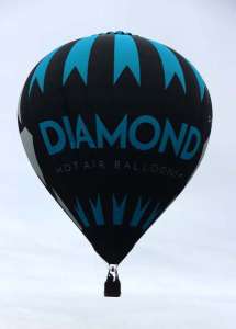 G-DBOI hot air balloon, added to the archive 27 August 2026. Photograph by Bob Garnett