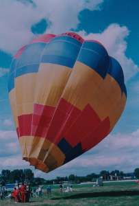 G-DELI hot air balloon, added to the archive 27 August 2026. Photograph by Chris Lane