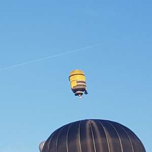 G-DMES hot air balloon, a Cameron MINION-105