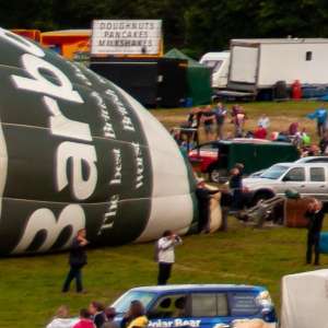 G-DRYS hot air balloon, a Cameron N-90