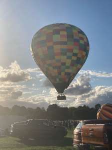 G-ELMR hot air balloon, a Balony Kubicek SPOL. S R.O. BB85Z, added to the archive 15 September 2026. Photograph by Cera168_
