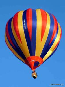 G-EOPH hot air balloon, a Cameron C-90. Photograph by Balloon Spotters Archive