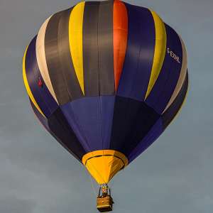 G-EXHL hot air balloon, a Cameron C-70. Photograph by Dave