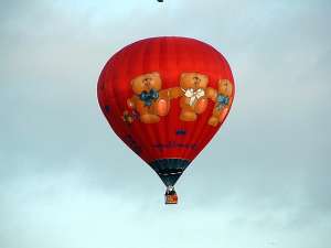 G-FFAB hot air balloon, a Cameron N-105. Photograph by Balloon Spotters Archive
