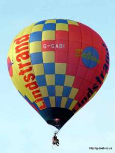 G-GABI hot air balloon, a Lindstrand HOT AIR Balloons LBL 35A Cloudhopper. Photograph by Balloon Spotters Archive