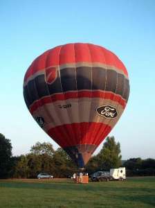 G-GHIA hot air balloon, added to the archive 27 August 2026. Photograph by Andrew Garrett