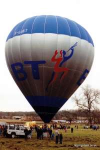 G-GOBT hot air balloon, added to the archive 27 August 2026. Photograph by Mike Clarke
