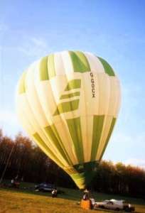 G-GOCX hot air balloon, added to the archive 27 August 2026. Photograph by Andrew Garrett