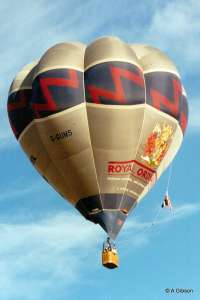 G-GUNS hot air balloon, added to the archive 27 August 2026. Photograph by A Gibson