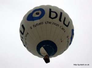 G-IBLU hot air balloon, a Cameron Z-90. Photograph by slowfly.it