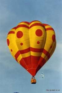 G-IGLE hot air balloon, added to the archive 27 August 2026. Photograph by G Duke