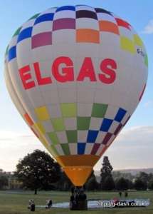 G-IOMI hot air balloon, a Cameron Z-105. Photograph by slowfly.it