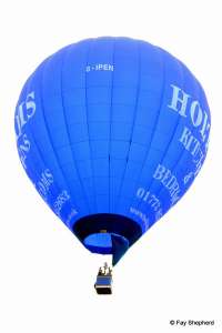 G-IPEN hot air balloon, an Ultramagic M-90, added to the archive 7 September 2026. Photograph by Fay Shepherd