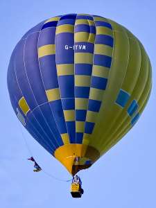 G-ITVM hot air balloon, a Lindstrand HOT AIR Balloons LBL 105A, seen at Arrow, Warwickshire, United Kingdom on 29 May 2026. Photograph by Dave