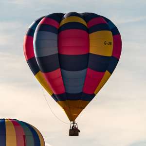 G-JINI hot air balloon, a Cameron V-77, seen at Arrow, Warwickshire, United Kingdom on 30 May 2026. Photograph by Dave