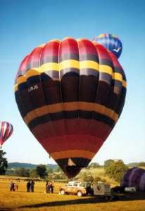 G-JOJO hot air balloon, added to the archive 27 August 2026. Photograph by Andrew Garrett