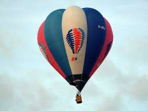 G-JULU hot air balloon, a Cameron V-90, added to the archive 7 September 2026. Photograph by Balloon Spotters Archive