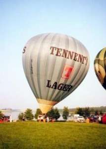 G-LAGR hot air balloon, added to the archive 27 August 2026. Photograph by Andrew Garrett
