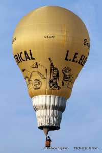 Le Electrical hot air balloon G-LAMP, a Cameron LIGHTBULB-110 (light bulb). Photograph by Balloon Spotters Archive